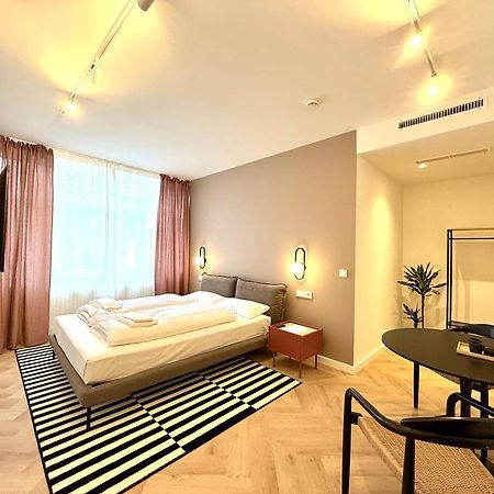 Stayzz By Homyzz - Modern Studios Alsterdorf -Winterhude- Stadtpark ฮัมบูร์ก ภายนอก รูปภาพ