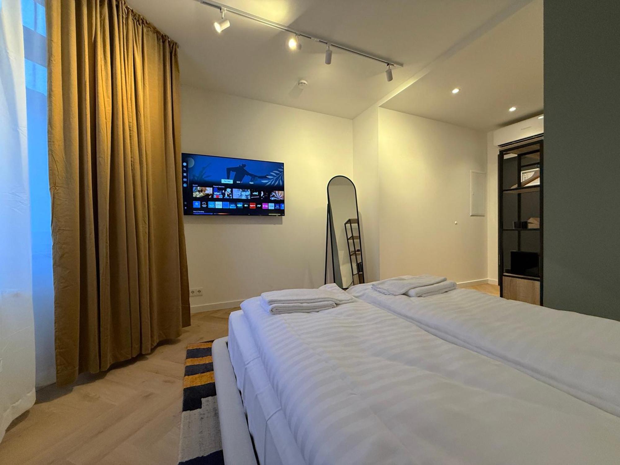 Stayzz By Homyzz - Modern Studios Alsterdorf -Winterhude- Stadtpark ฮัมบูร์ก ภายนอก รูปภาพ