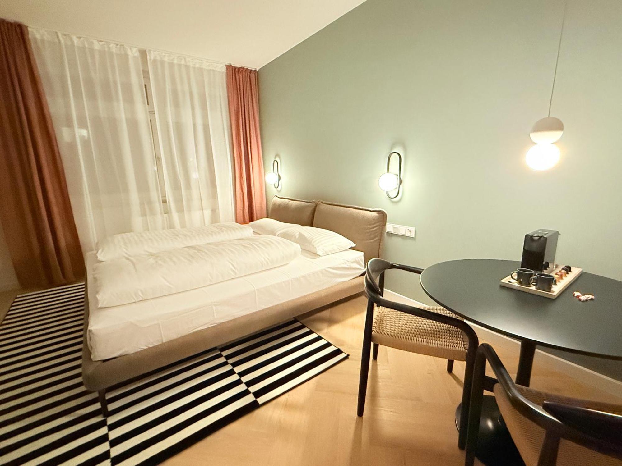 Stayzz By Homyzz - Modern Studios Alsterdorf -Winterhude- Stadtpark ฮัมบูร์ก ภายนอก รูปภาพ
